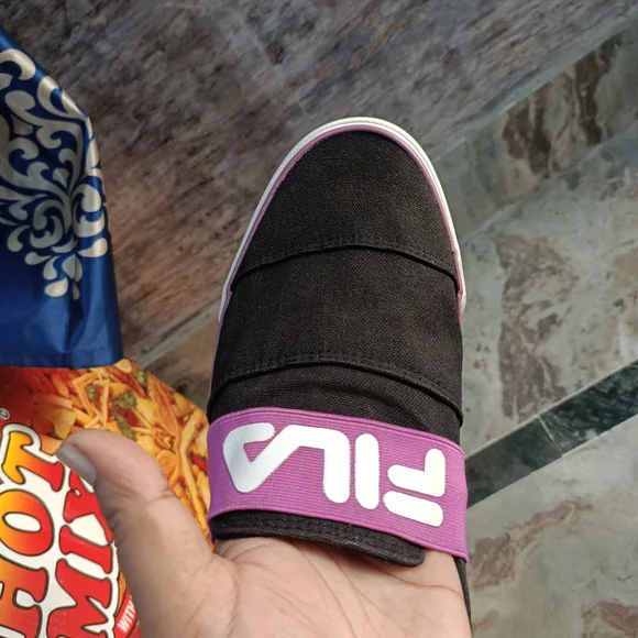 Fila - Picture 8 of 10